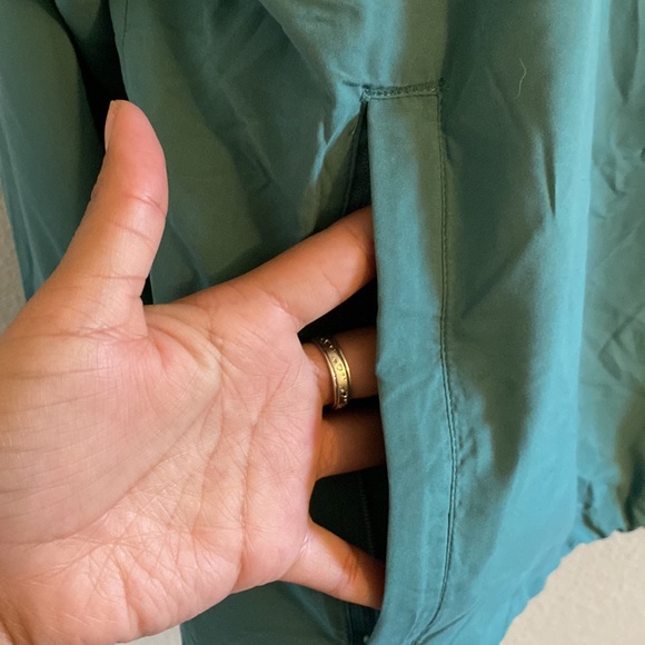 Vintage Cabela’s Green Women’s Crewneck - Picture 4 of 5